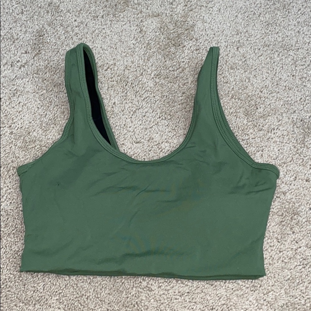 Balance Athletica Top. Size M. NWOT.